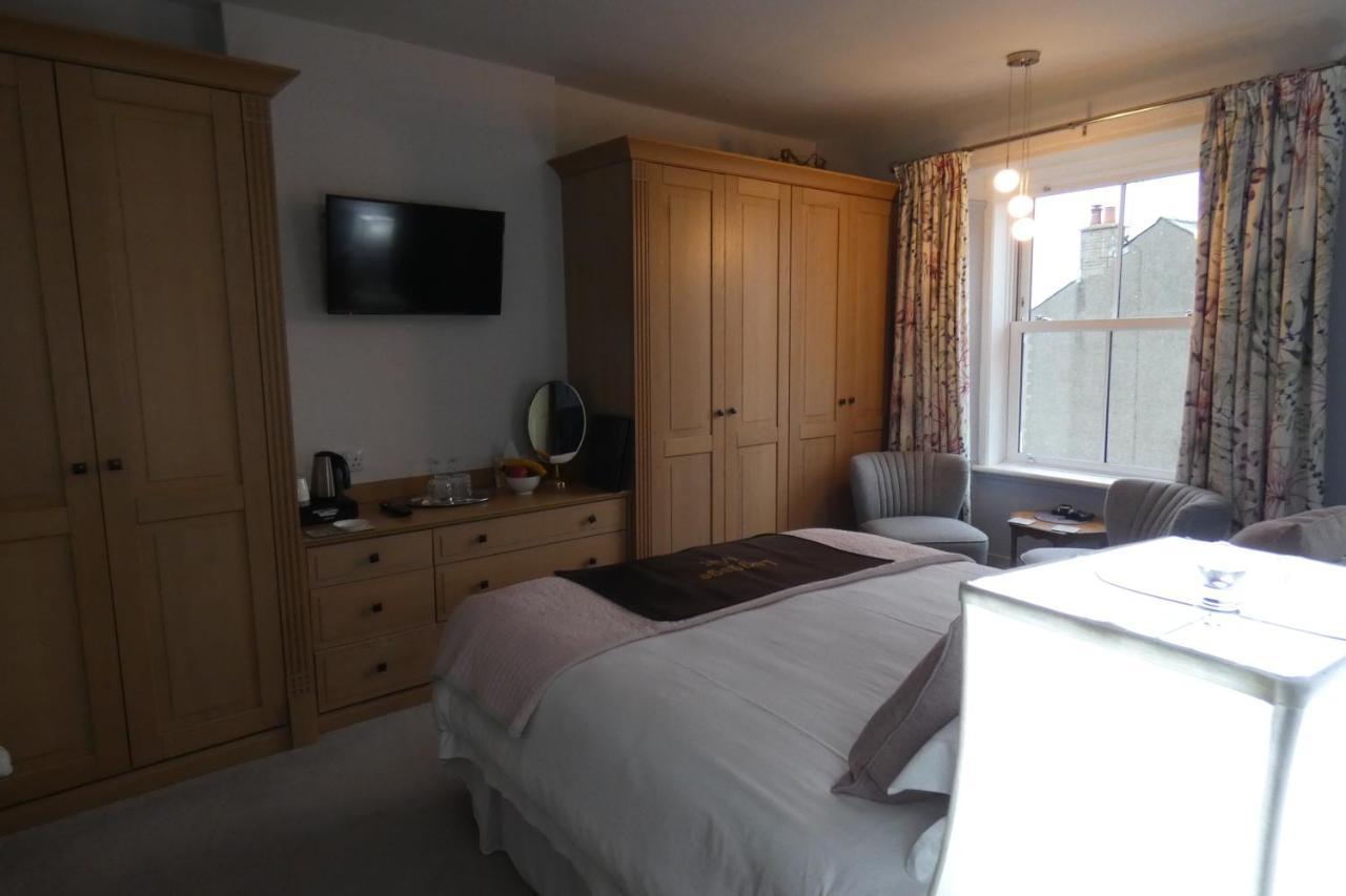 Kentwood Bed & Breakfast